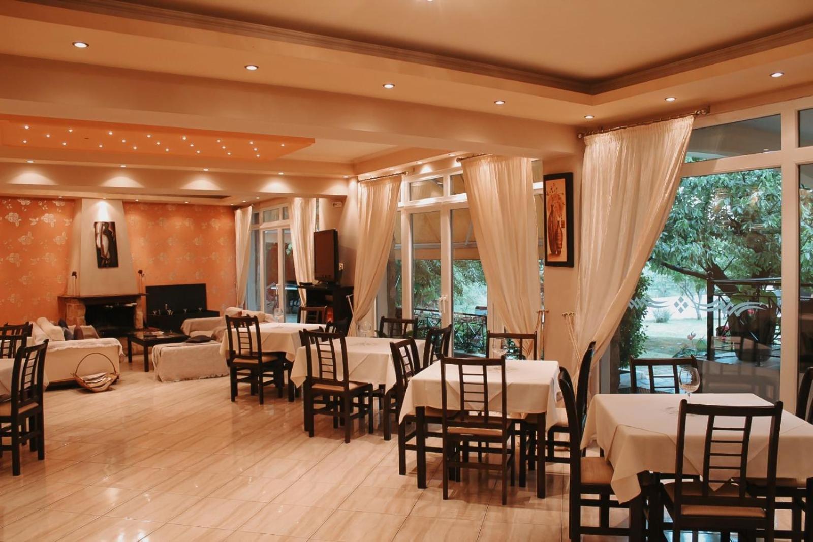 Enastron Hotel Като-Лутракі Екстер'єр фото