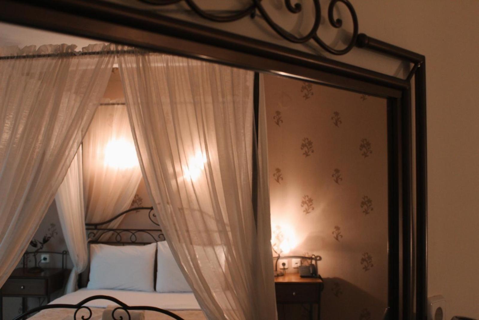 Enastron Hotel Като-Лутракі Екстер'єр фото